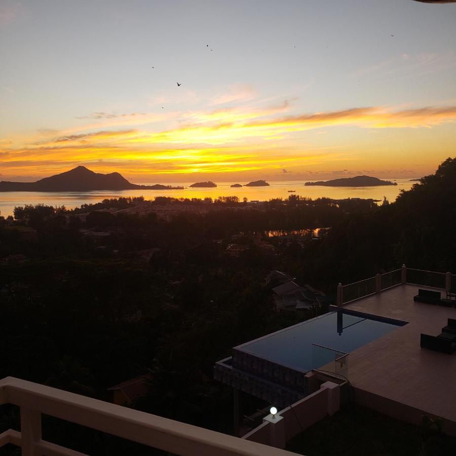 Maison L'Horizon De Quincey Village ภายนอก รูปภาพ